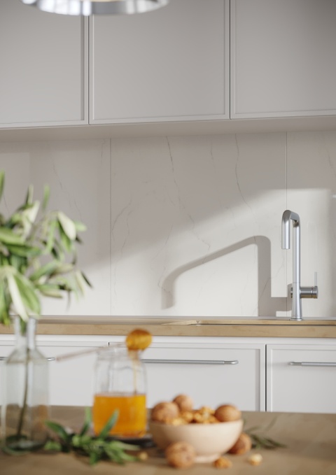 3487KM10 Bright Marble